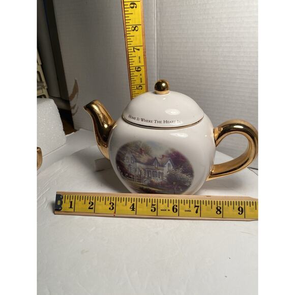 Thomas Kinkade Teapot Home Is Where The Heart Is Teleflora Tea Pot Gold Trim - Picture 7 of 7